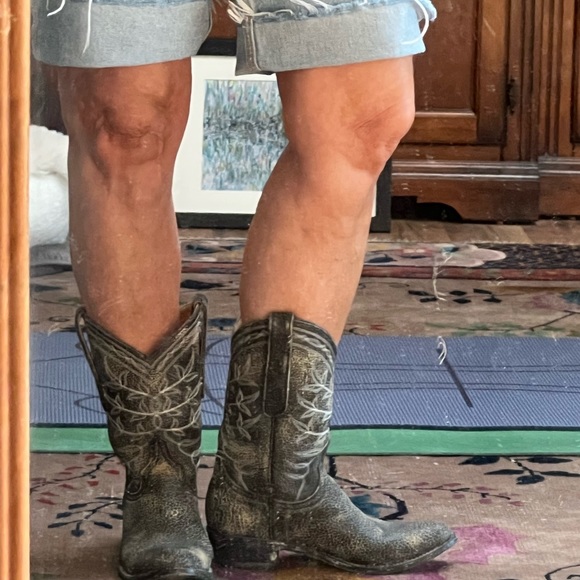 Handmade, Vintage Old Gringo Boots. Round toe size 6M. Black w cream Free People - Picture 7 of 13